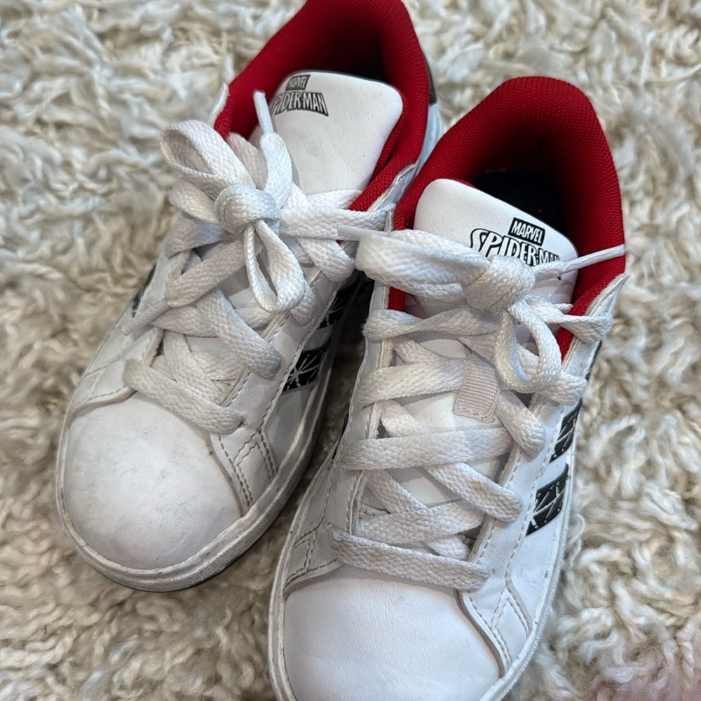 kids ADIDAS marvel spiderman sneakers
